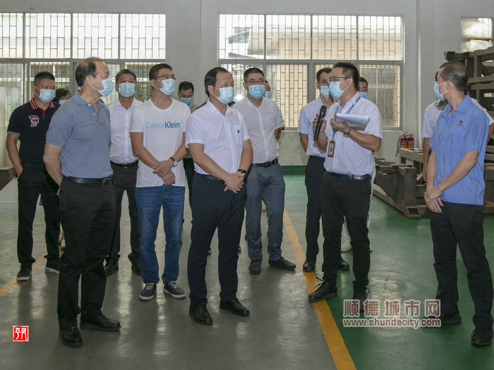 走访安全生产示范企业.jpg