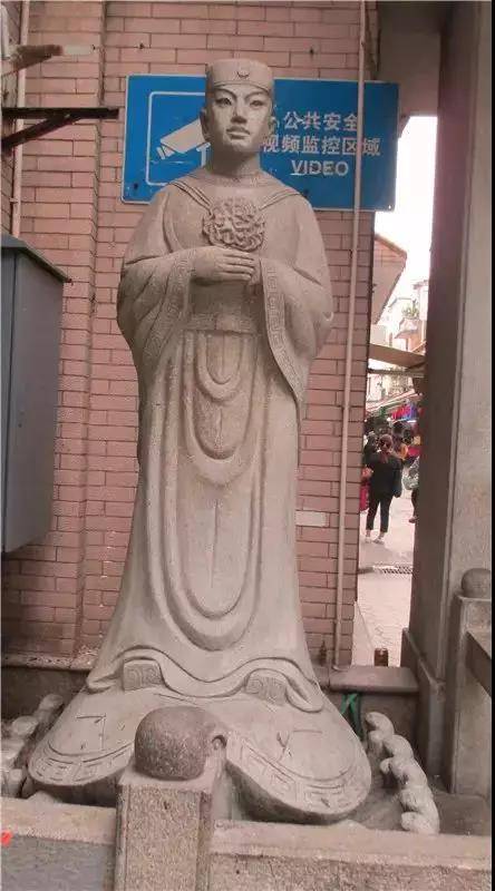 張鎮孫石像。（圖順德檔案史志）.jpg