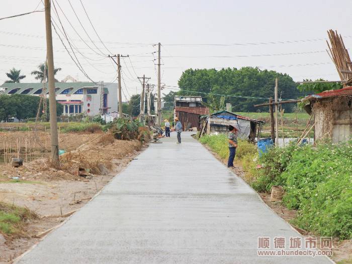 翻修完的道路.jpg