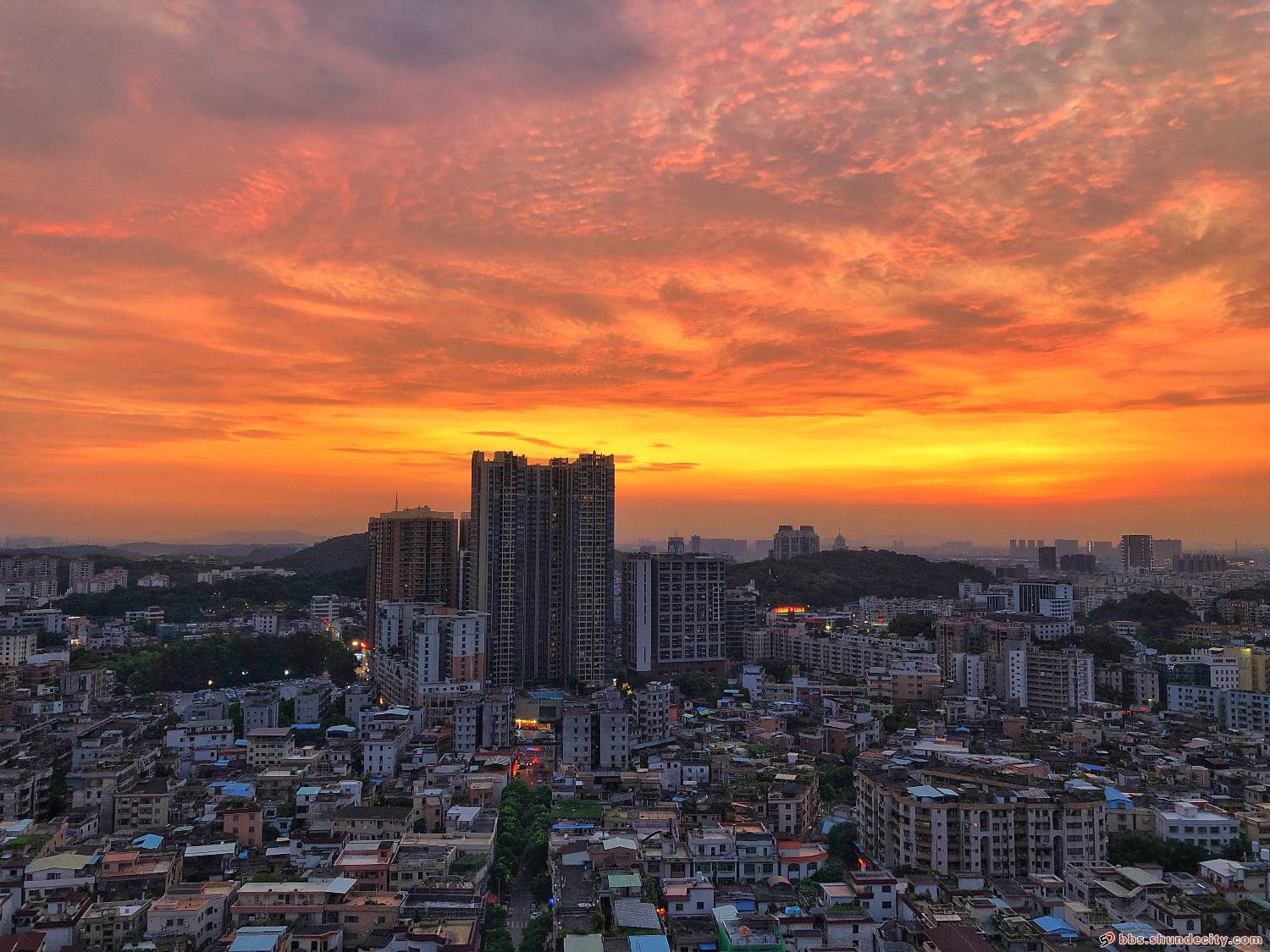 fa61e20200722154308482376.jpg Michael02 旧城区 日落.jpeg