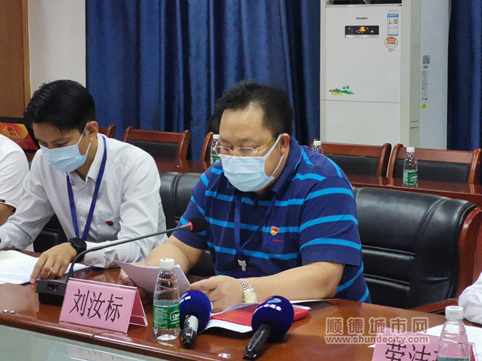 东平社区党总支部书记刘汝标总结发言_副本.jpg