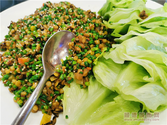 蚬肉生菜包_副本.jpg