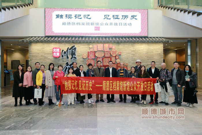 大合照2.jpg