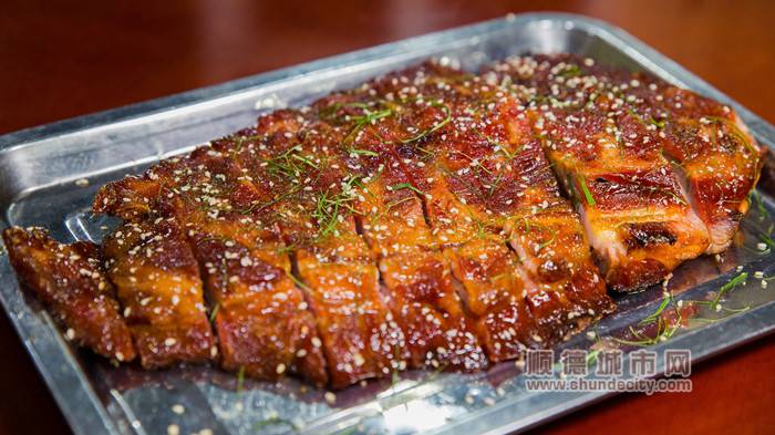 shundeplus/images/article/2021/06/07/fb95e20210607141753683632.jpg 蜜汁烧排骨.jpg