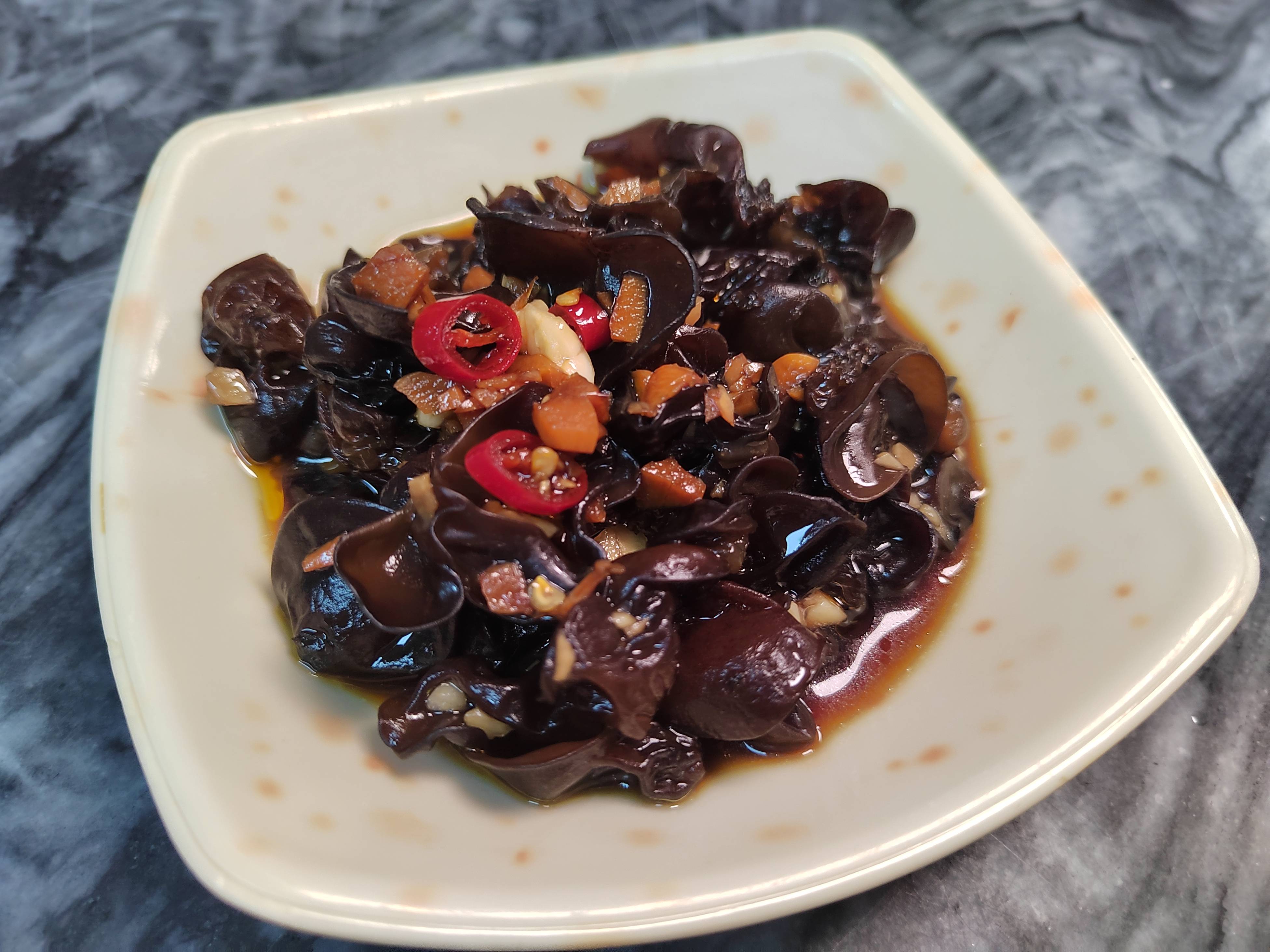 shundeplus/images/article/2021/08/28/3138d20210828100309706239.jpg 木耳.jpg