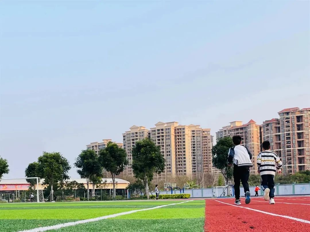 均安中心小學運動場3.jpg
