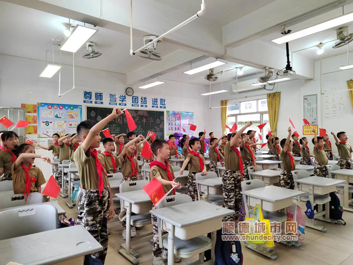 d5219f70555794b172737611e1f7578_副本.jpg
