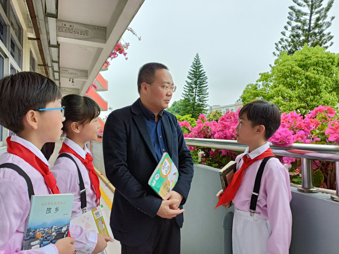 欧阳珍.jpg