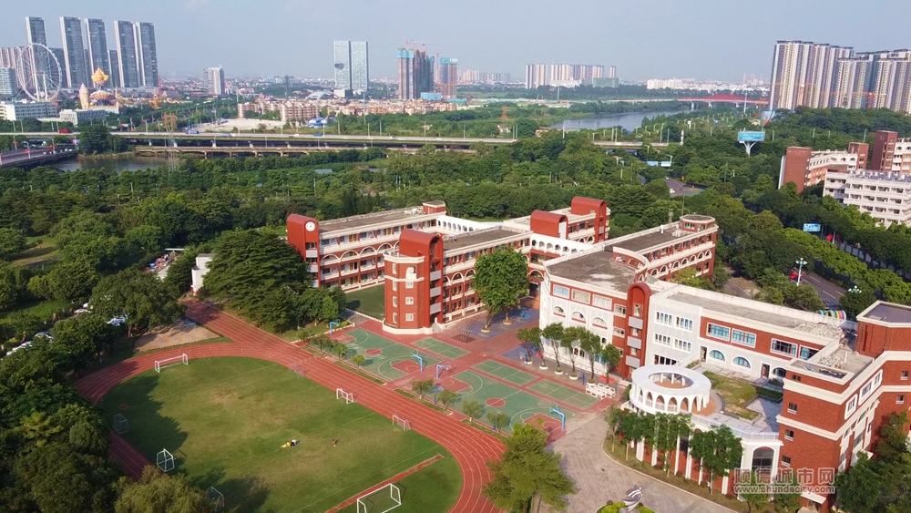 shundeplus/images/article/2023/09/27/af80a20230927223456691363.jpg 华侨小学 (4).jpg