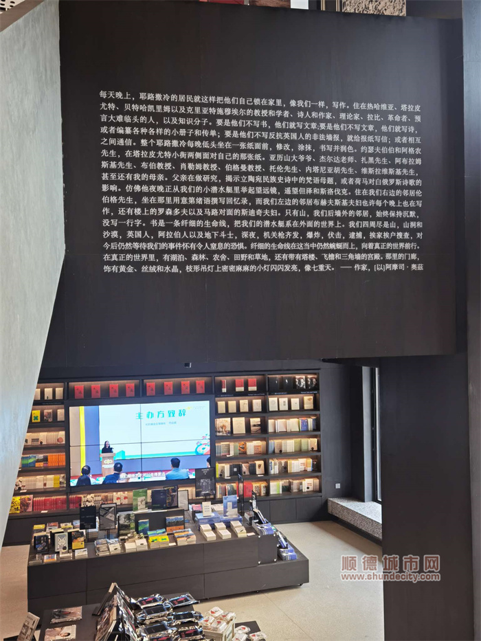 爱吃榴莲的猫3.jpg