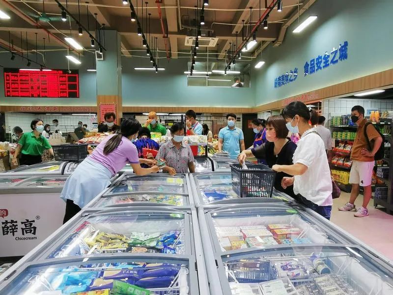 改造后的市场明亮又舒适.jpg