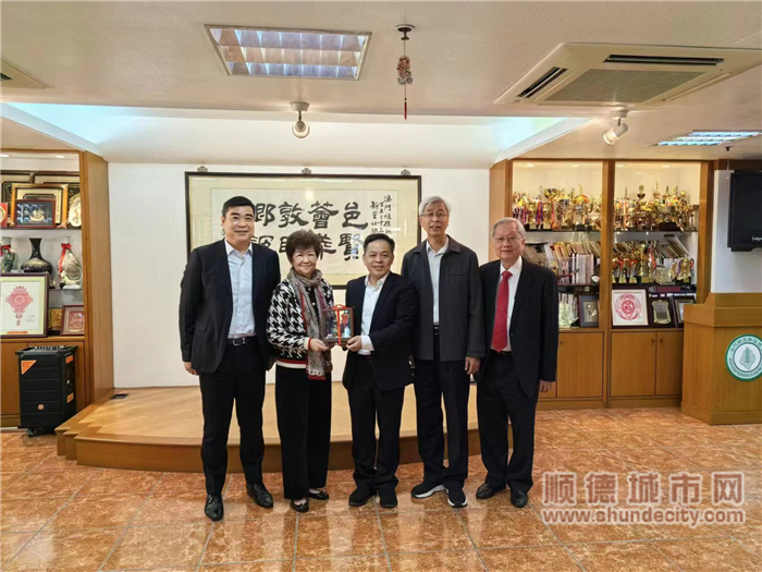 微信图片_20231209180124 - 副本.jpg