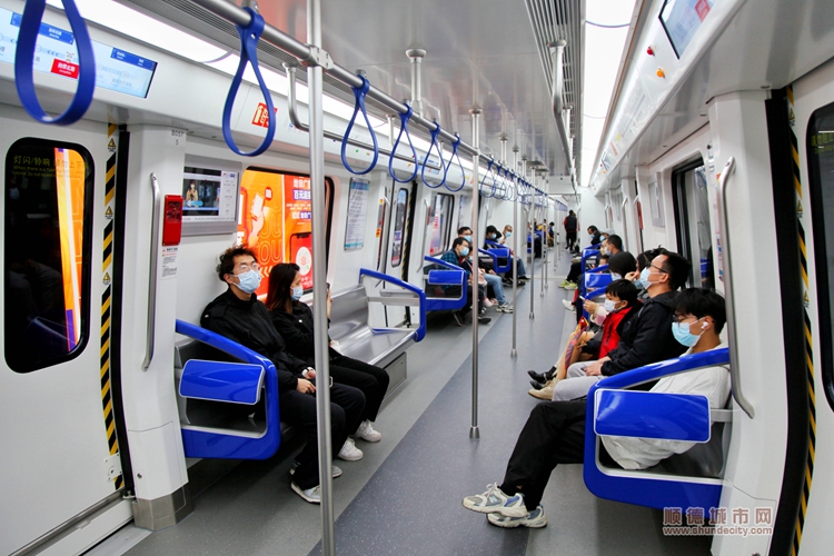 梁兆权 (2).jpg