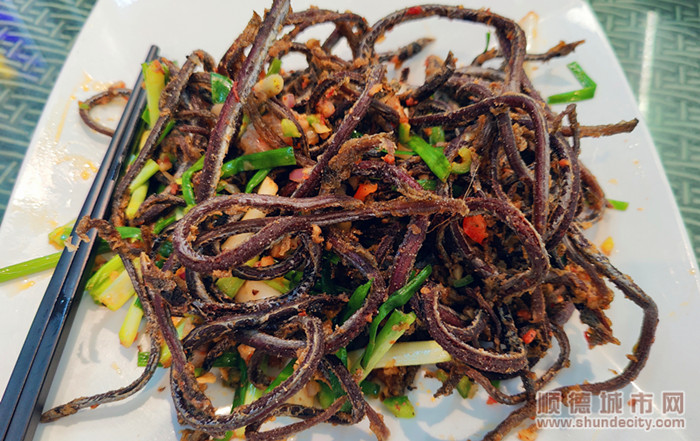 美食.jpg