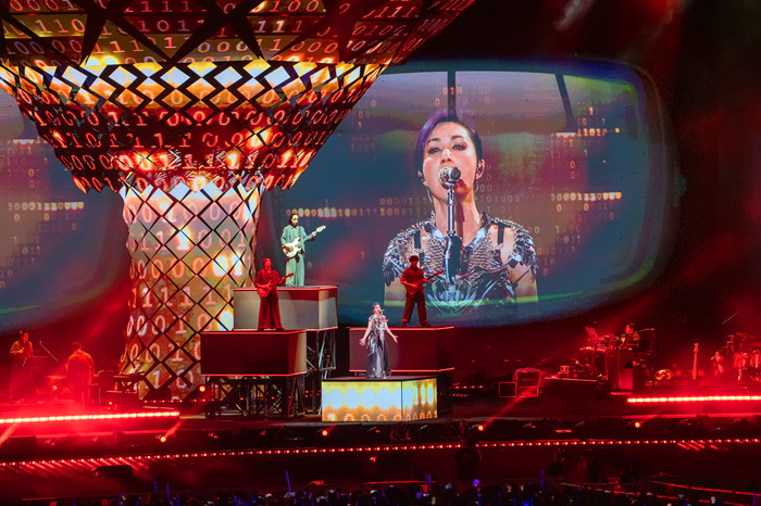艺起城央。全年举办超30场演唱会，佛山新城正成为演艺之城。.jpg