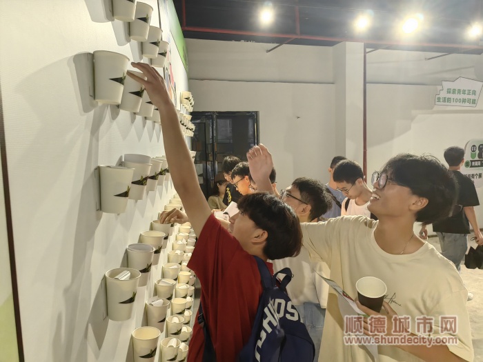 1025fc2618fcb68f62bad7f23105538_副本.jpg