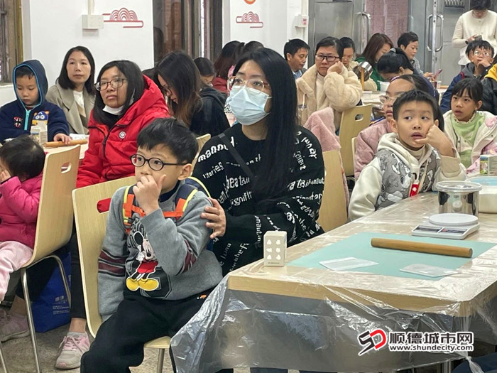 认真学习反诈知识。.jpg