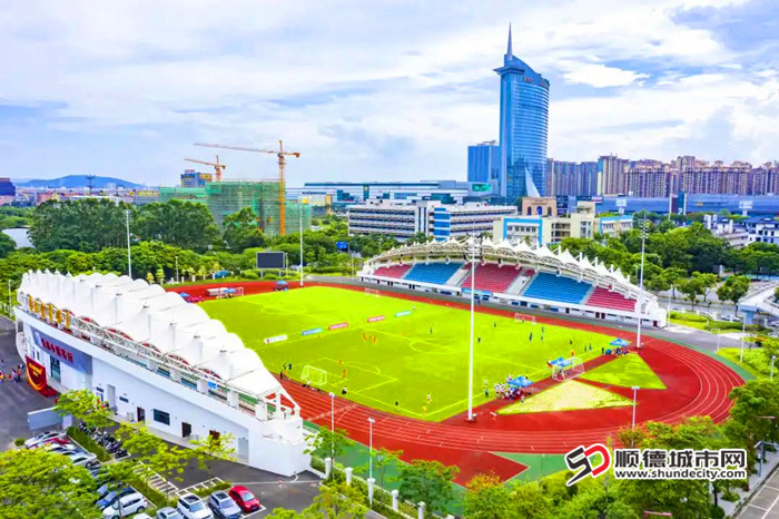乐从体育场。.jpg