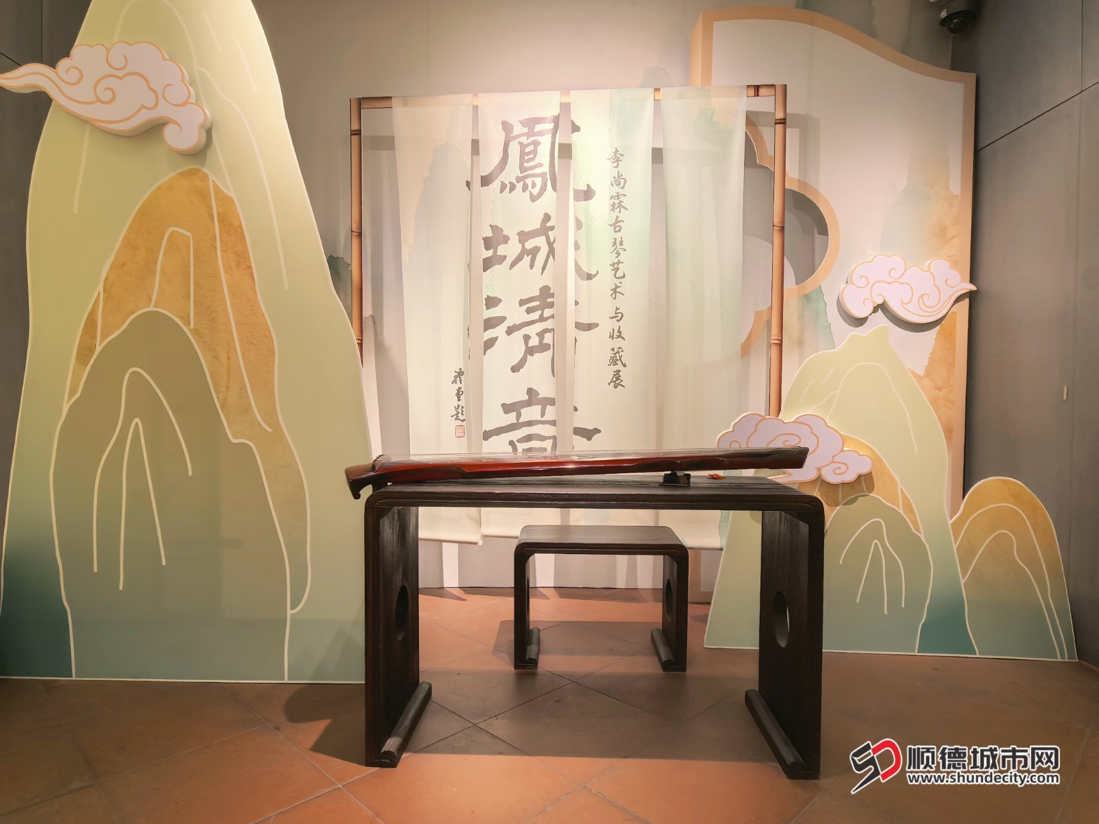 shundeplus/images/article/2025/04/14/b252120250414155632535330.jpg 古琴1.jpg