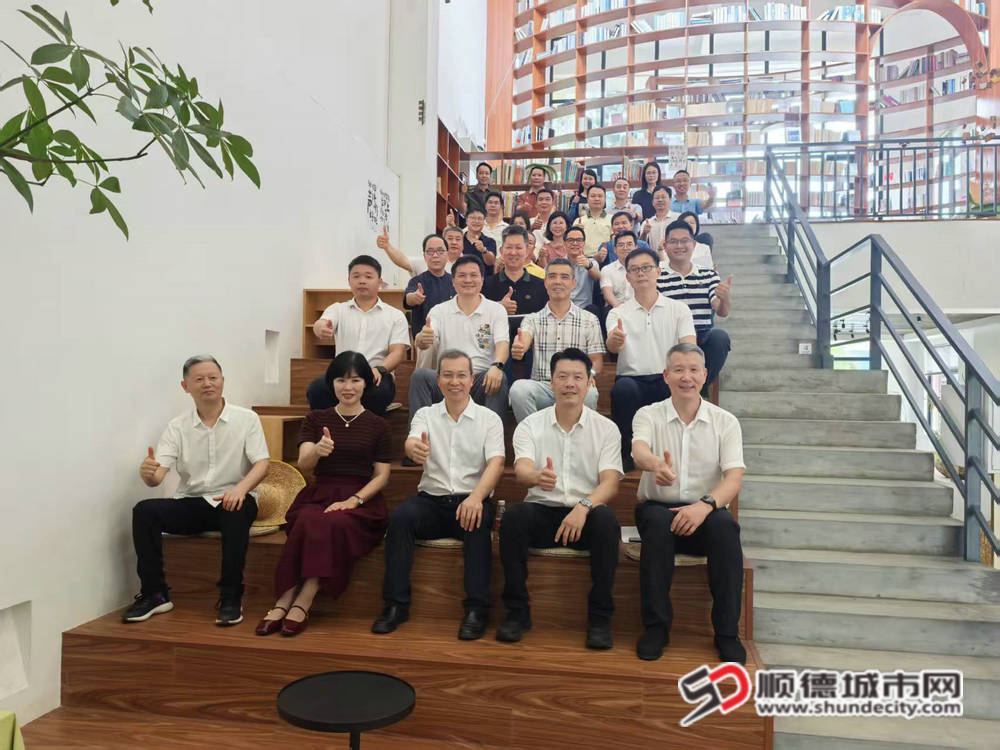 微信图片_20250525153312_副本1.jpg