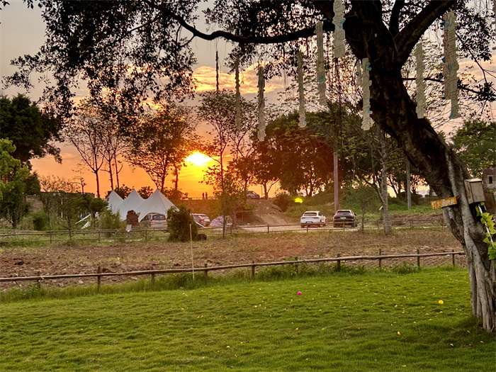 在水一方 日落，均安江尾伍拾l里.jpg