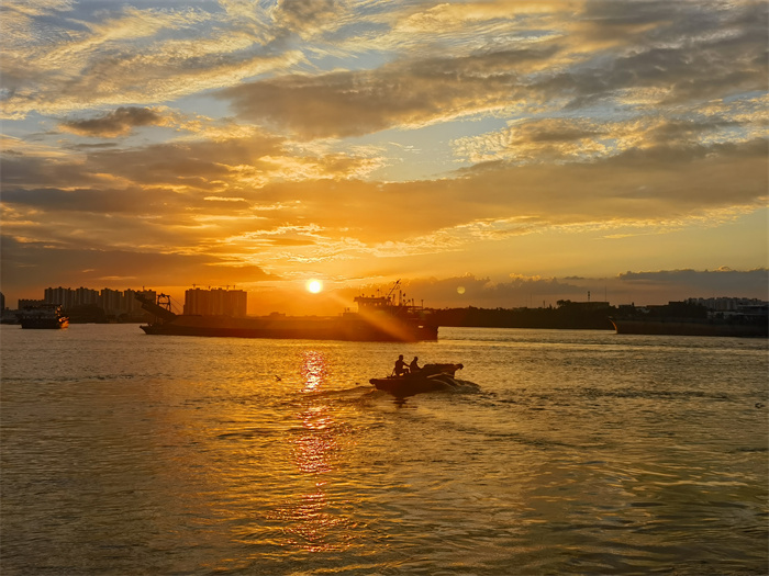 健康快乐 顺德水道 日落.jpg