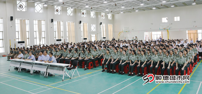 shundeplus/images/article/2025/09/03/8c8b720250903232633743188.jpg 莘村中学.jpg