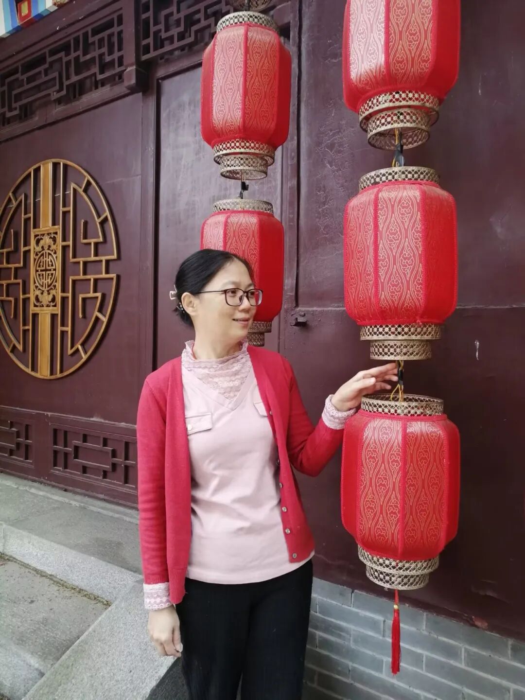 丘密芳个人照片.jpg