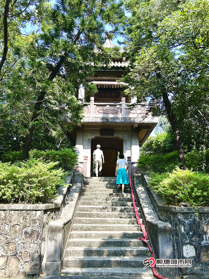 丽丽 (1)_副本.jpg