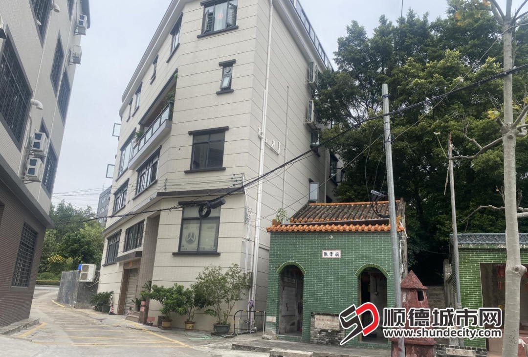 沙富村 江边大街49号整治前.jpg