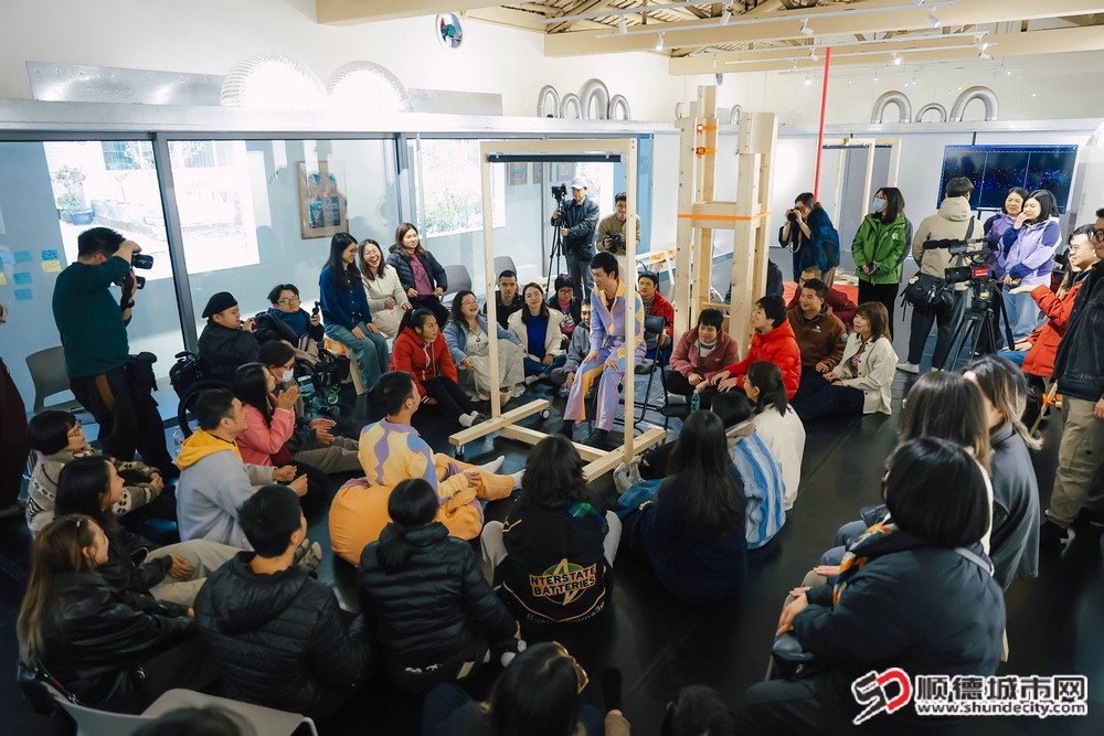 shundeplus/images/article/2025/12/08/7142d20251208212431326688.jpg 南方舞馆 (2).jpg