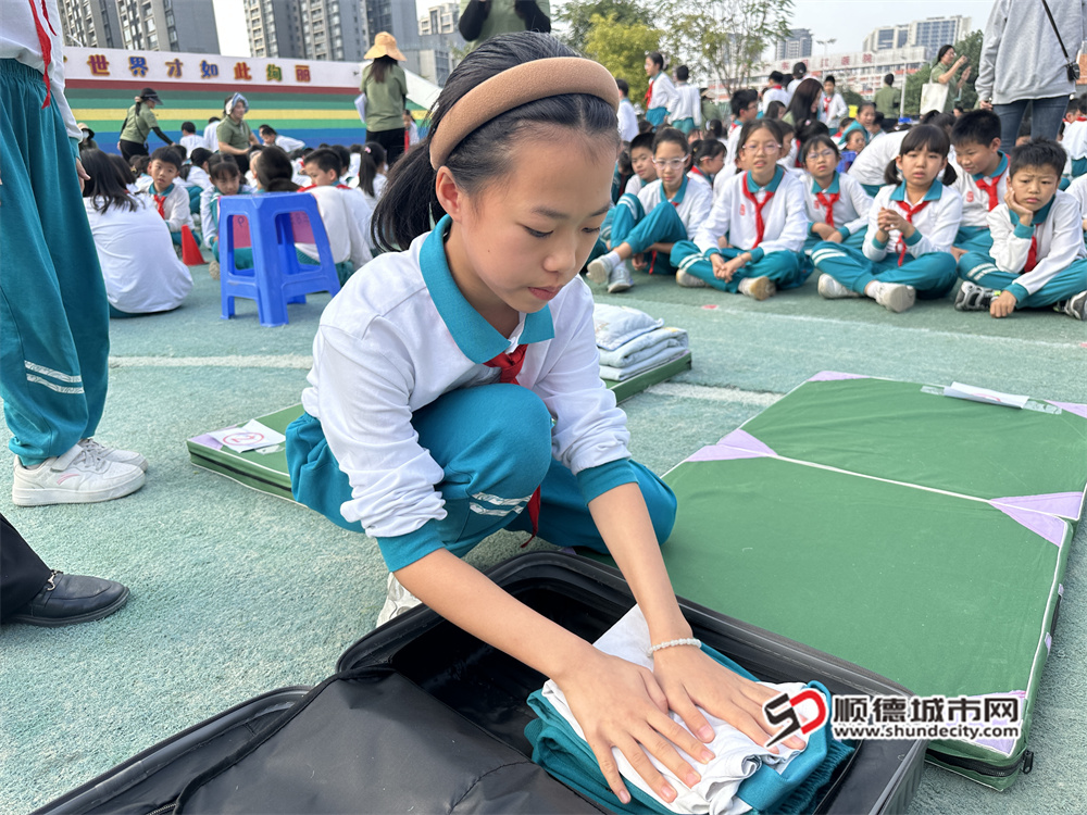 收拾行李箱 (3).jpg