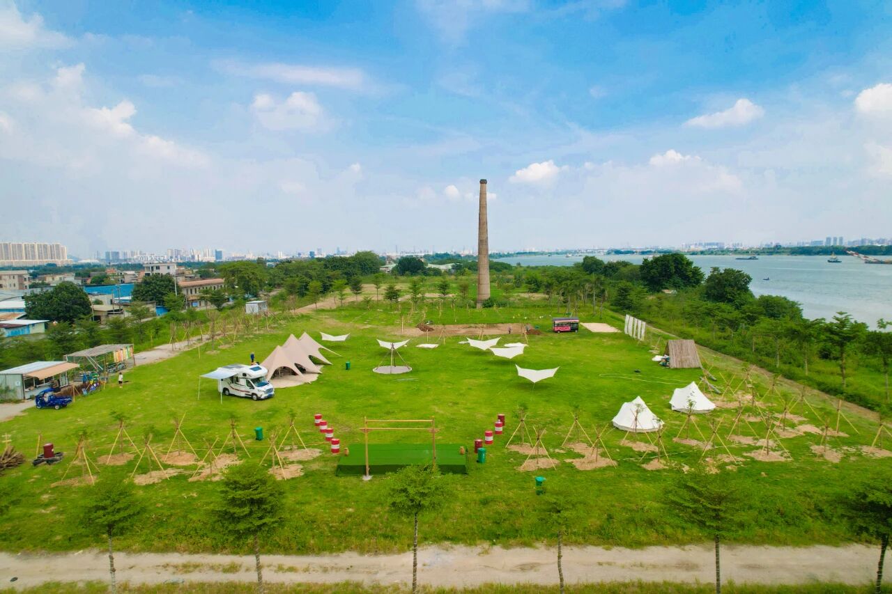 马东大草坪 .jpg