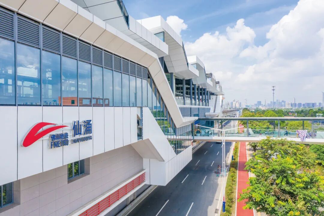 仙涌地铁站近景.jpg