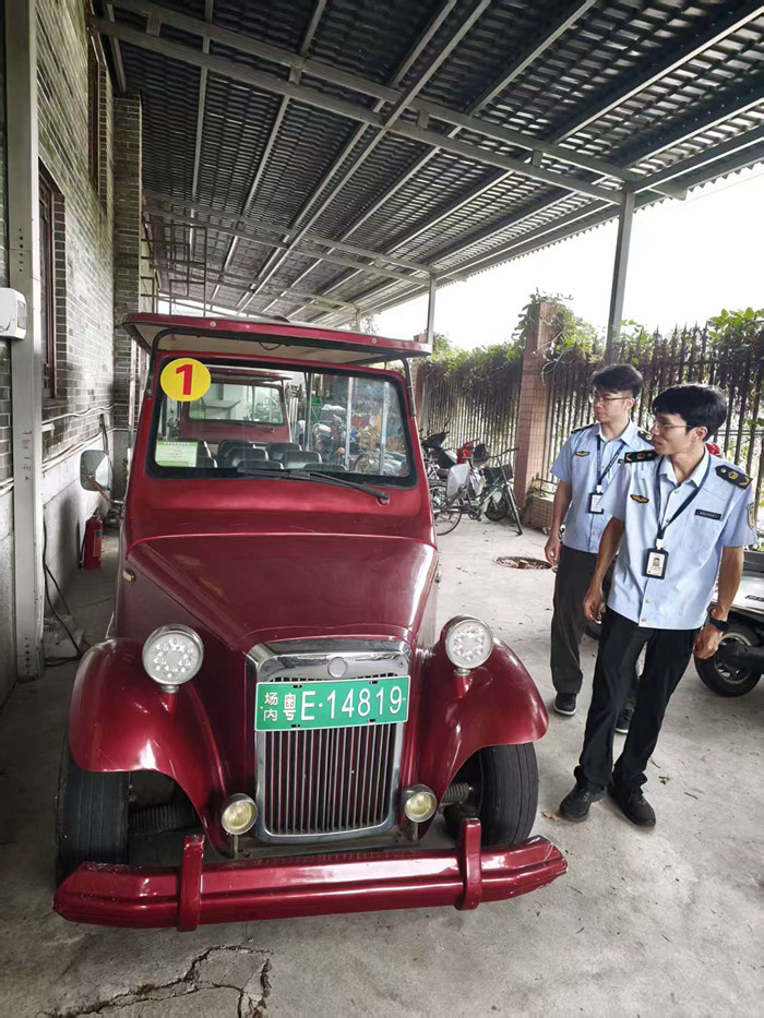 4检查旅游观光车_副本.jpg
