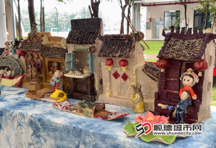 学生陶艺作品展示_副本.jpg